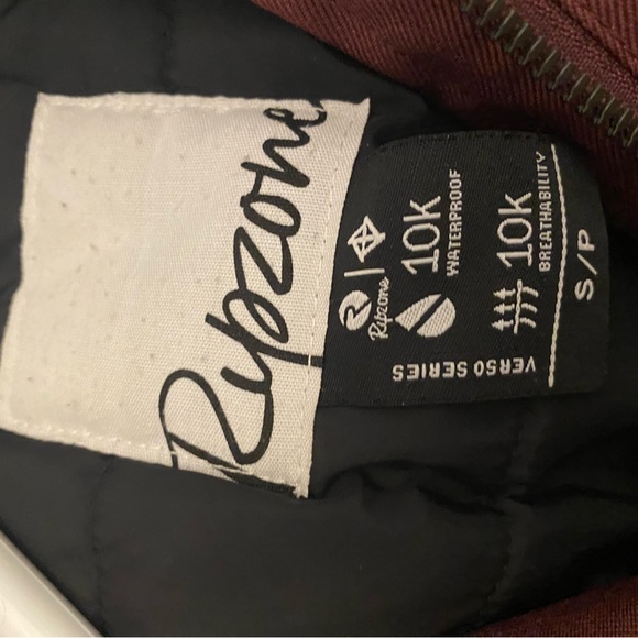 Women’s Ripzone Winter Jacket - Picture 3 of 3